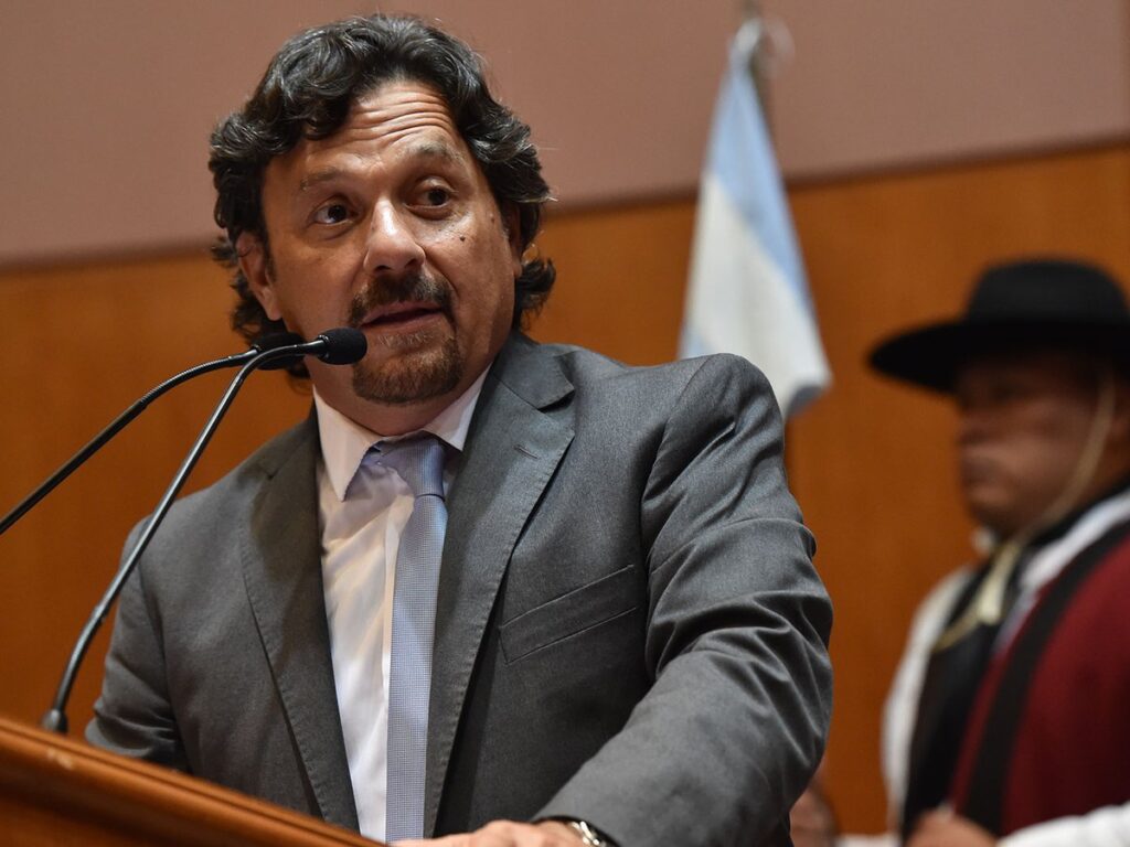 Salta, la primera 2 - Revista Salvador Salta, la primera - Revista Salvador