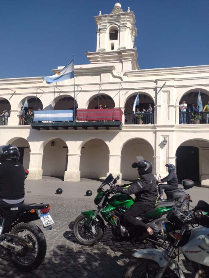 Más de 400 motos recorrieron la ciudad en pedido de justicia por Alejandro Benítez - Revista Salvador