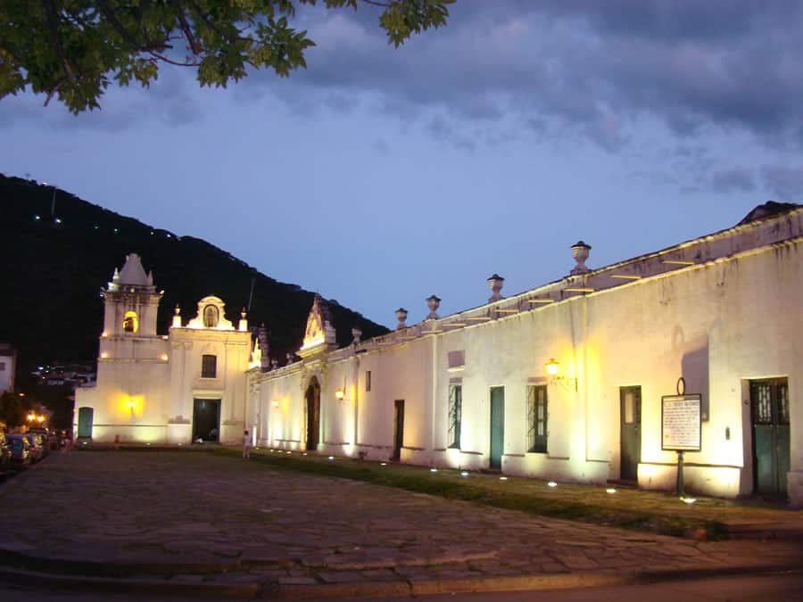 El caso del fantasma de la vecina del Convento San Bernardo 4 - Revista Salvador El caso del fantasma de la vecina del Convento San Bernardo - Revista Salvador