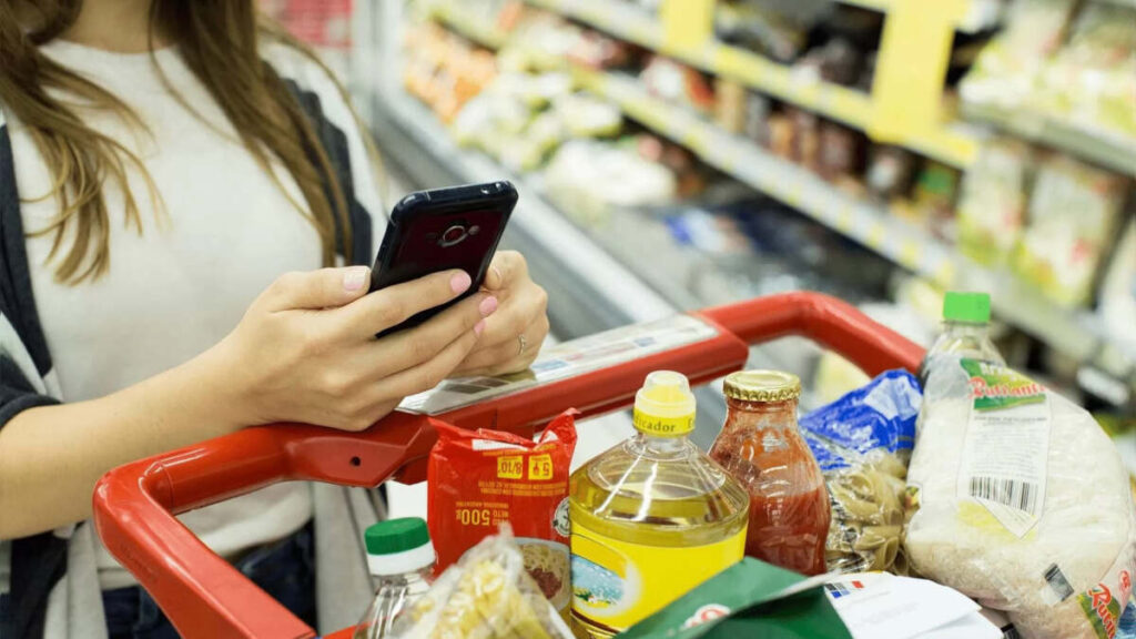 La canasta de alimentos aumentó 27% tras la devaluación - Revista Salvador