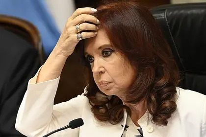 Cristina será juzgada por las causas Hotesur-Los Sauces y Memorandun con Irán - Revista Salvador