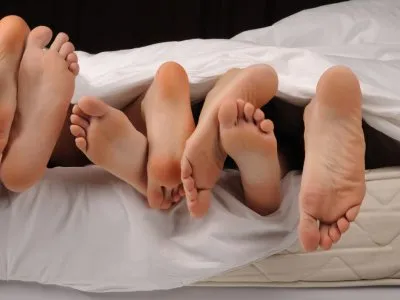 La comunidad swinger pidió al Congreso que se regule su práctica - Revista Salvador