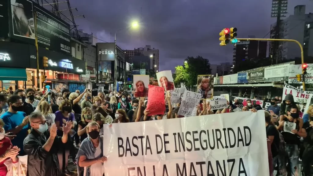 Crece la preocupacion por la inseguridad en el país - Revista Salvador