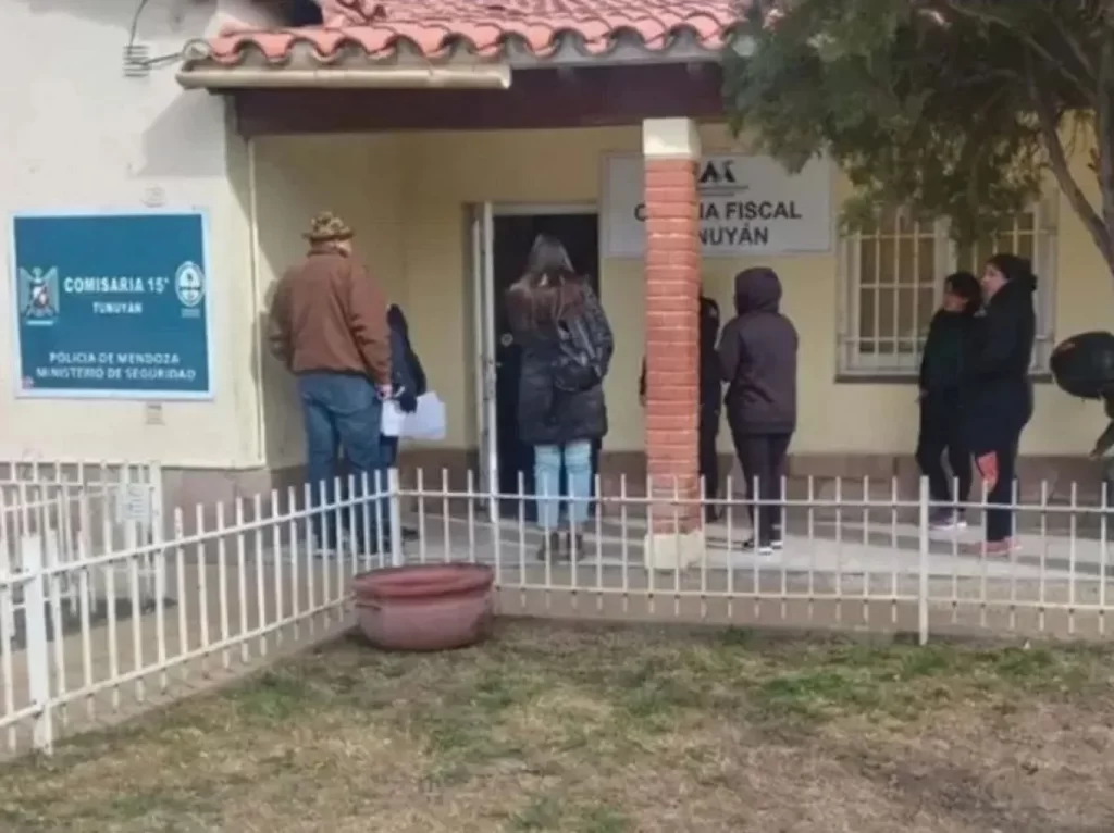 La policía logró evitar que un nene de tres años fuera raptado y vendido - Revista Salvador