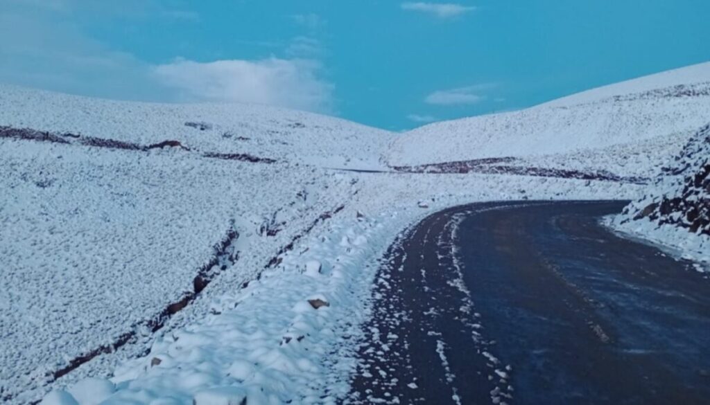 Salta: Por el frio la Puna está aislada, las calles heladas y casi nadie fue a la escuela - Revista Salvador