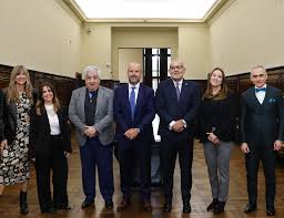 El Gobierno presentará el proyecto de reforma del Código Penal en la cárcel de Ezeiza - Revista Salvador