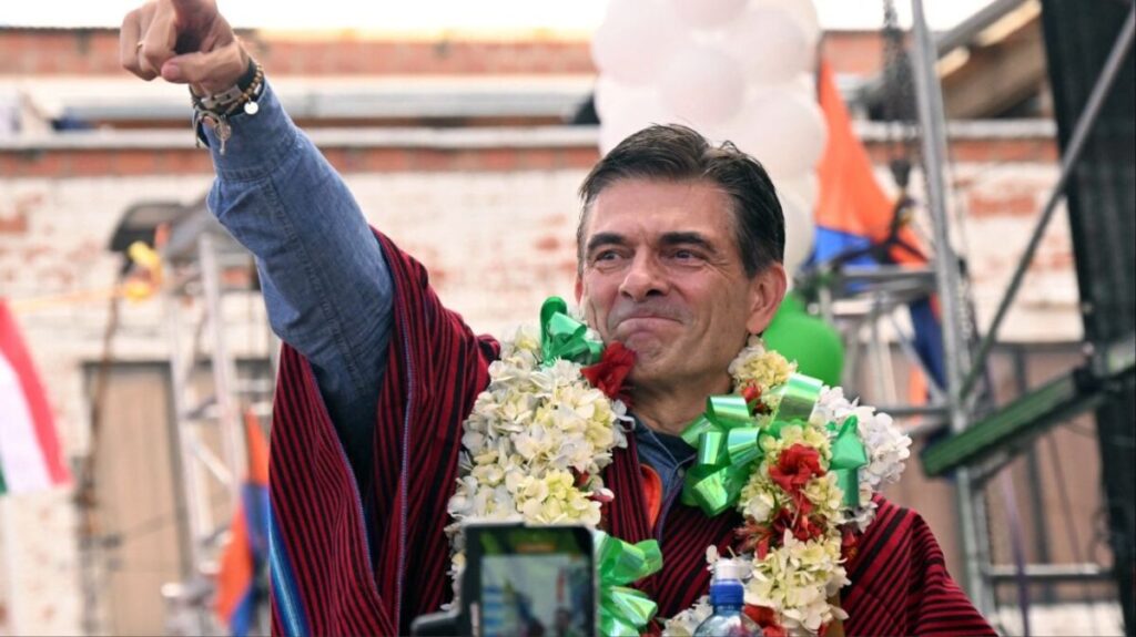 Rodrigo Paz ganó y se convirtió en el presidente electo de Bolivia 1 - Revista Salvador Rodrigo Paz ganó y se convirtió en el presidente electo de Bolivia - Revista Salvador