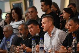 La cúpula de la CGT convocó a un nuevo paro general - Revista Salvador