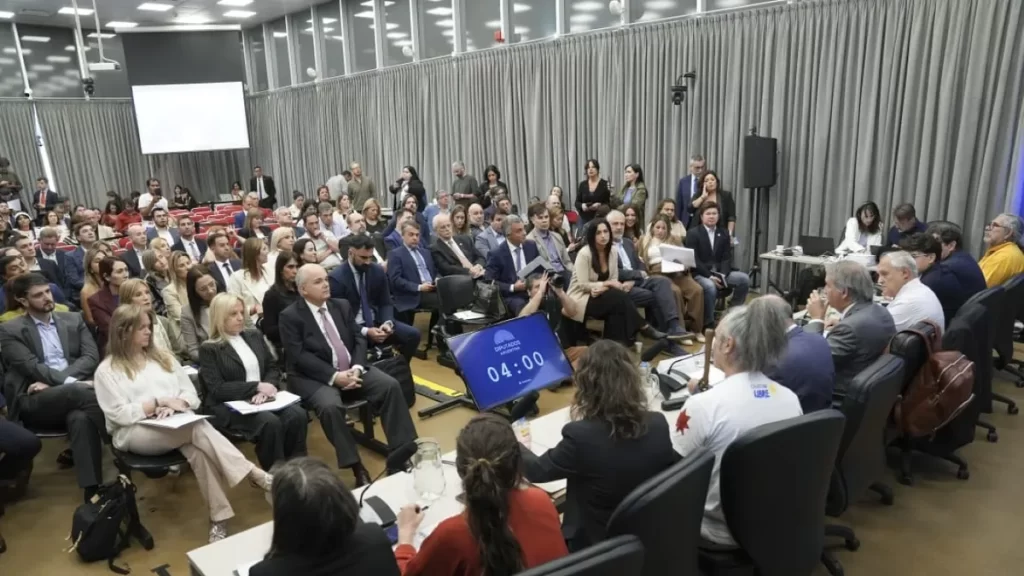 Ley de Glaciares: creció la imagen positiva de la minería en el país - Revista Salvador