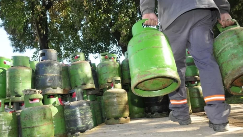 Aumenta el precio de la garrafa y golpea fuerte en los hogares salteños - Revista Salvador