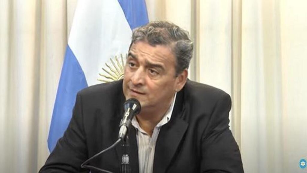 “Lo voy a hacer meter preso al que no haga vacunar a sus hijos” - Revista Salvador