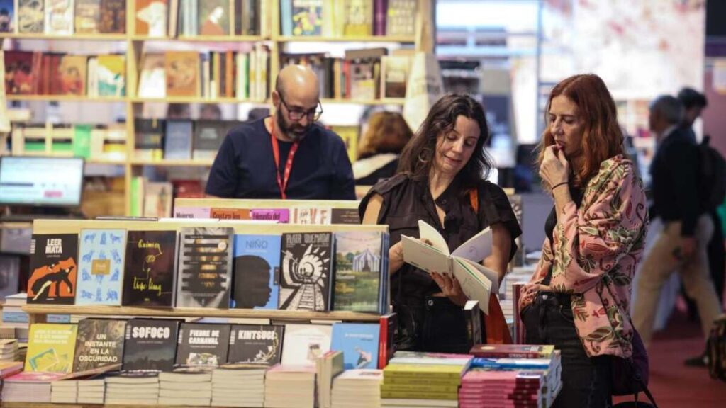 Fuerte repunte en las ventas de libros en Argentina - Revista Salvador
