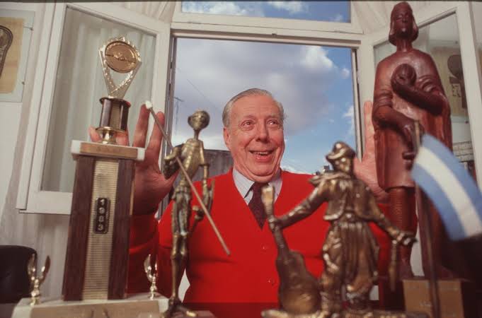 Enrique Ernesto Febbraro, el argentino que inventó el Día del Amigo 1 - Revista Salvador Enrique Ernesto Febbraro, el argentino que inventó el Día del Amigo - Revista Salvador