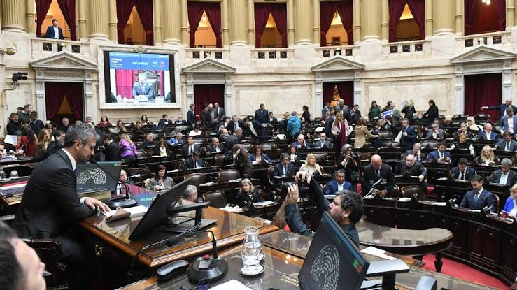 El Gobierno logró la media sanción para la reforma de la Carta Orgánica del BCRA e Inocencia Fiscal II 1 - Revista Salvador El Gobierno logró la media sanción para la reforma de la Carta Orgánica del BCRA e Inocencia Fiscal II - Revista Salvador