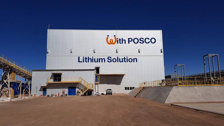 La minera Posco consiguió USD 700 millones del BID para extraer litio en Salta y Catamarca - Revista Salvador
