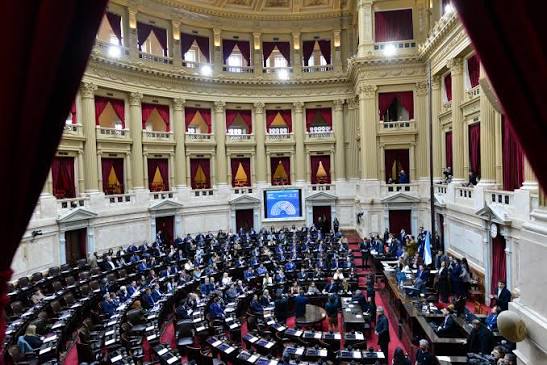 Las 12 claves de la ley de Defensa de la Soberanía por Malvinas que tratará el Congreso Nacional - Revista Salvador