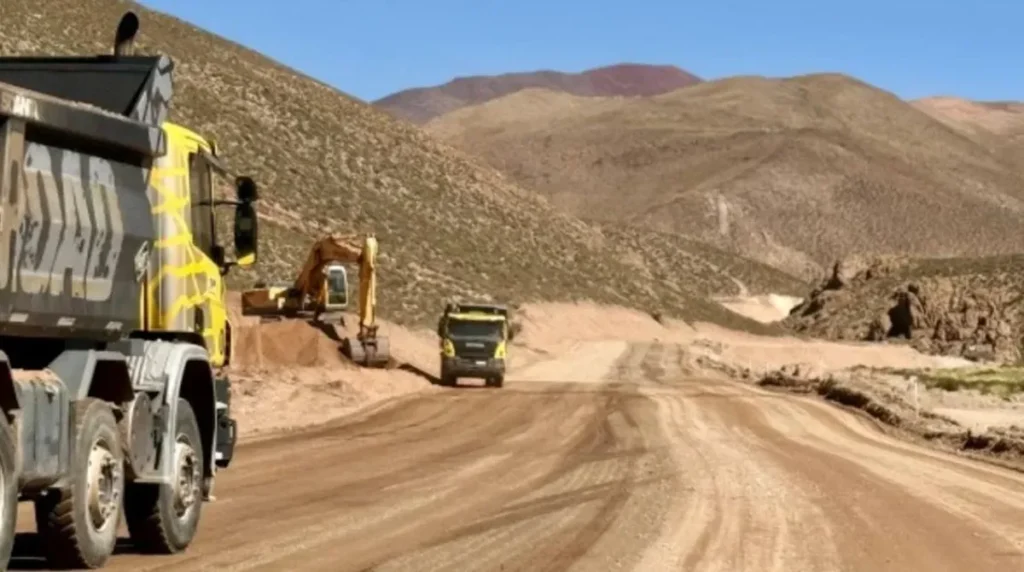 Se reactiva el Tramo III de la Ruta 51 para potenciar la minería en Salta 1 - Revista Salvador Se reactiva el Tramo III de la Ruta 51 para potenciar la minería en Salta - Revista Salvador