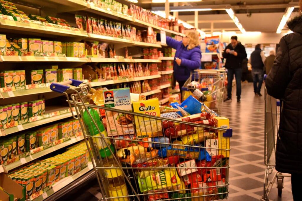 El consumo en los hogares solo se contrajo un 1,1% en agosto 1 - Revista Salvador El consumo en los hogares solo se contrajo un 1,1% en agosto - Revista Salvador