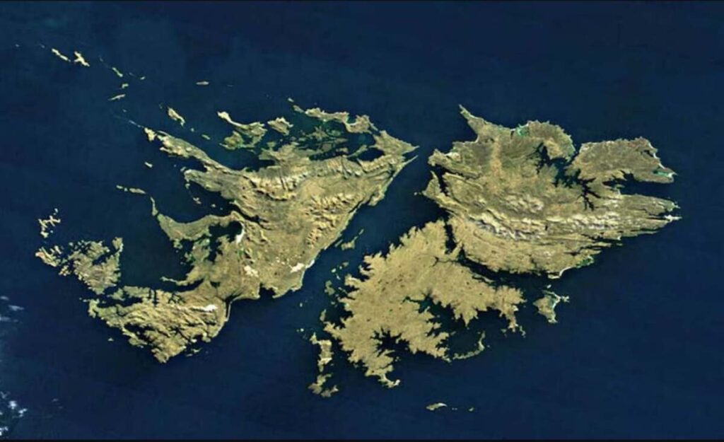 El Gobierno acudió al Tribunal Internacional del Derecho del Mar para frenar la explotación de hidrocarburos en las islas Malvinas - Revista Salvador