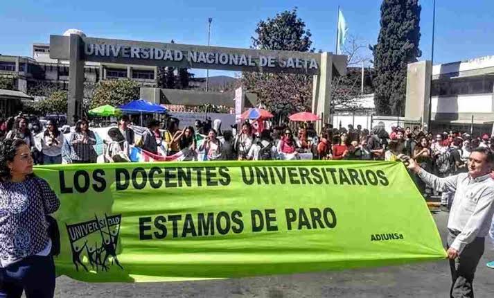 Los docentes de la UNSa siguen sin trabajar 1 - Revista Salvador Los docentes de la UNSa siguen sin trabajar - Revista Salvador