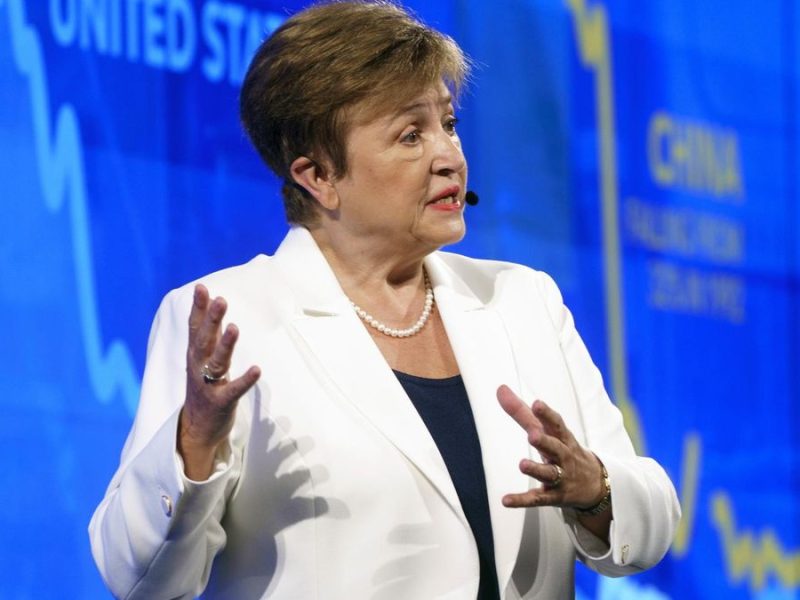 WASHINGTON (United States), 08/10/2025.- International Monetary Fund (IMF) Managing Director Kristalina Georgieva delivers speech at the Milken Institute in Washington, DC USA, 08 October 2025. The 2025 IMF and World Bank Annual Meeting is due to take place in Washington DC from 13 to 18 October 2025. EFE/EPA/WILL OLIVER